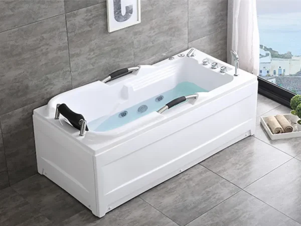 Baignoire sur mesure au design moderne et autoportant en acrylique4